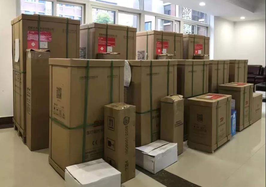 水思源——?緊急馳援“龍泉造”水思源醫(yī)療超純水設(shè)備送抵北京、廣西“小湯山”醫(yī)院