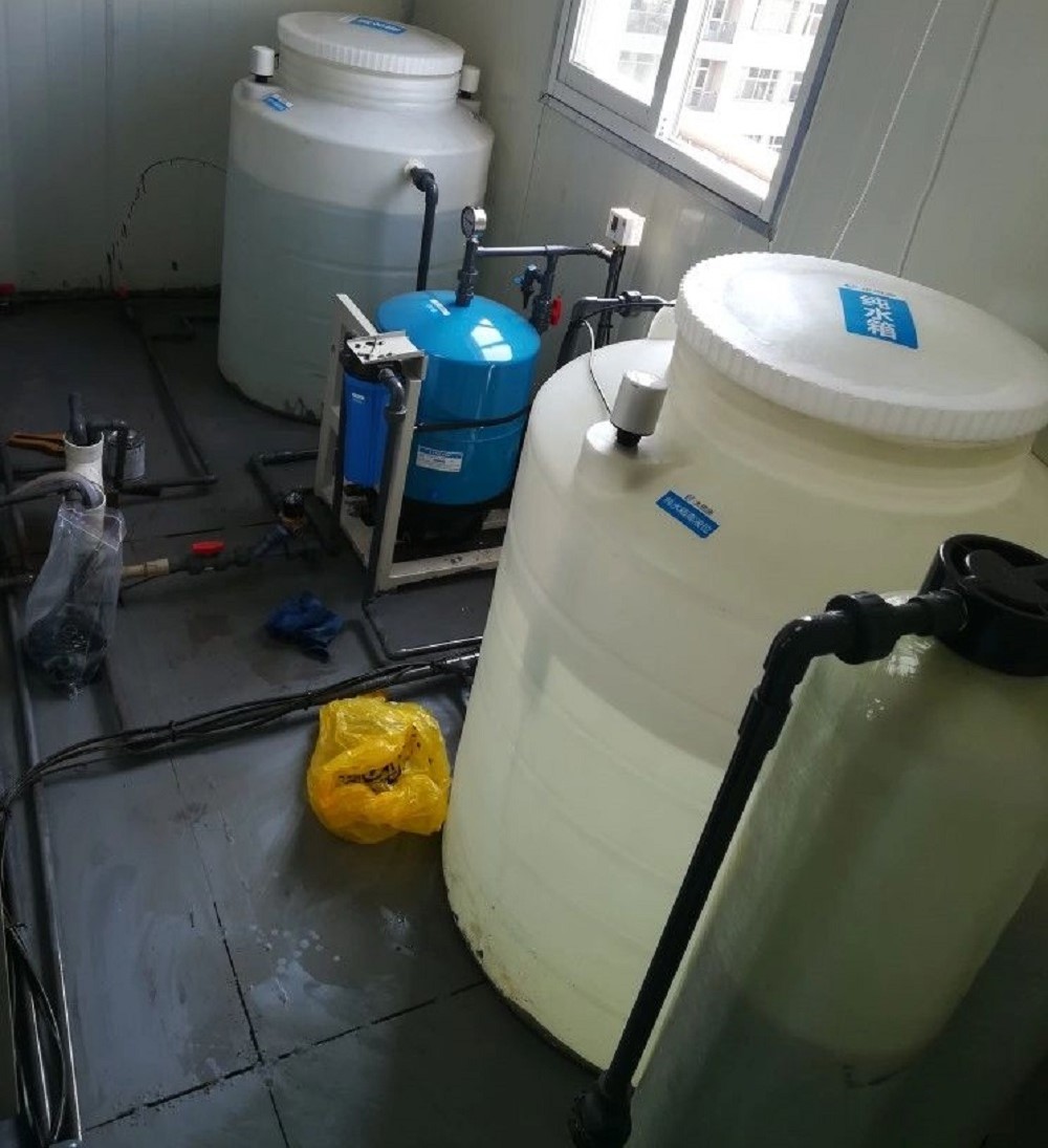 水思源檢驗科純水設(shè)備