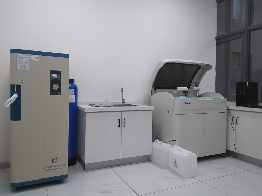 水思源檢驗(yàn)科純水設(shè)備