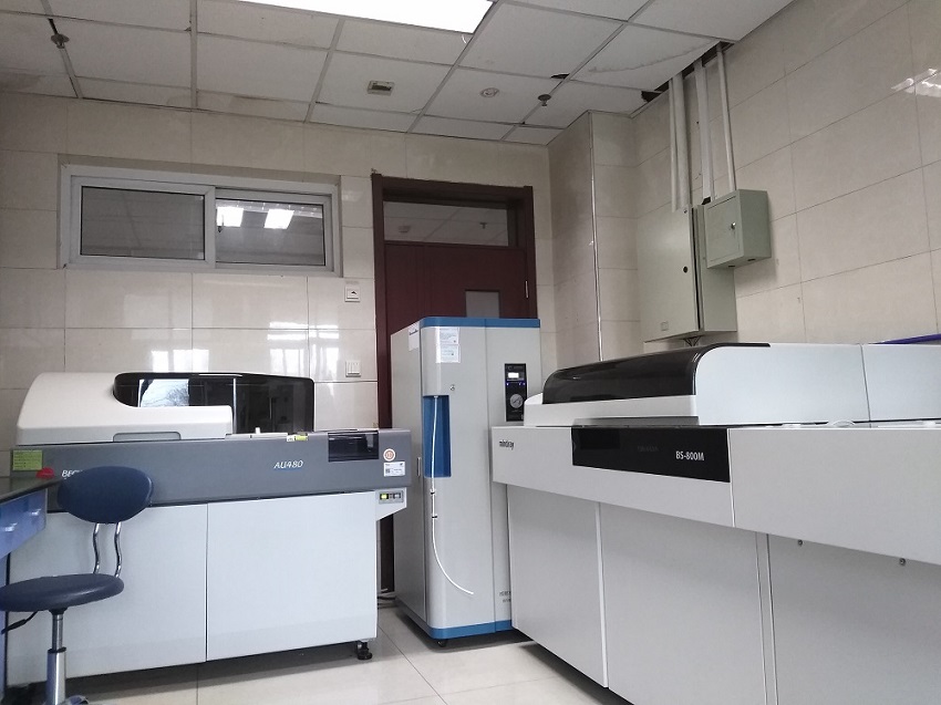 水思源檢驗科純水設備