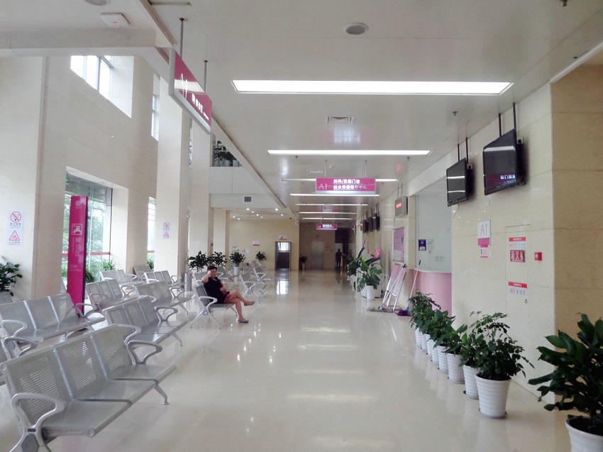 水思源檢驗(yàn)科純水設(shè)備