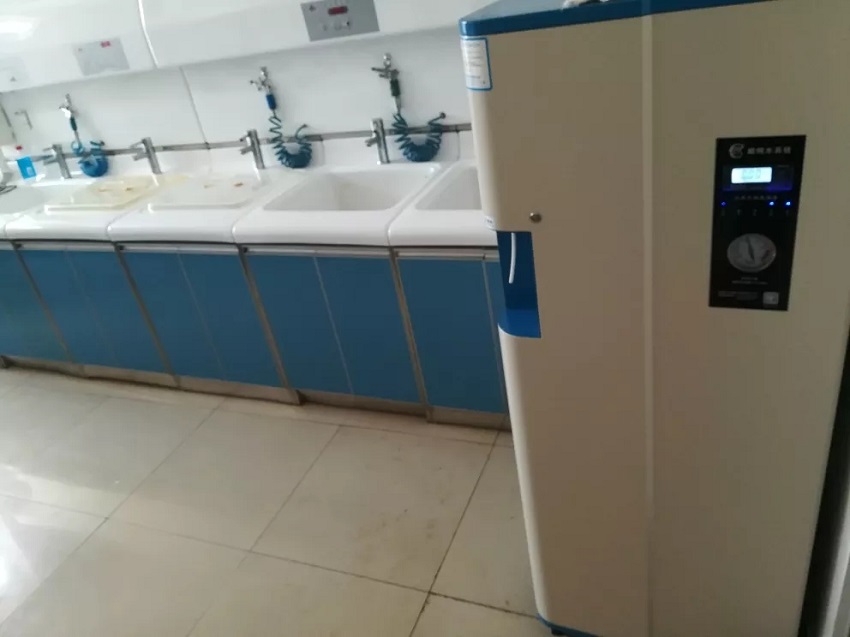 檢驗科純水機設備