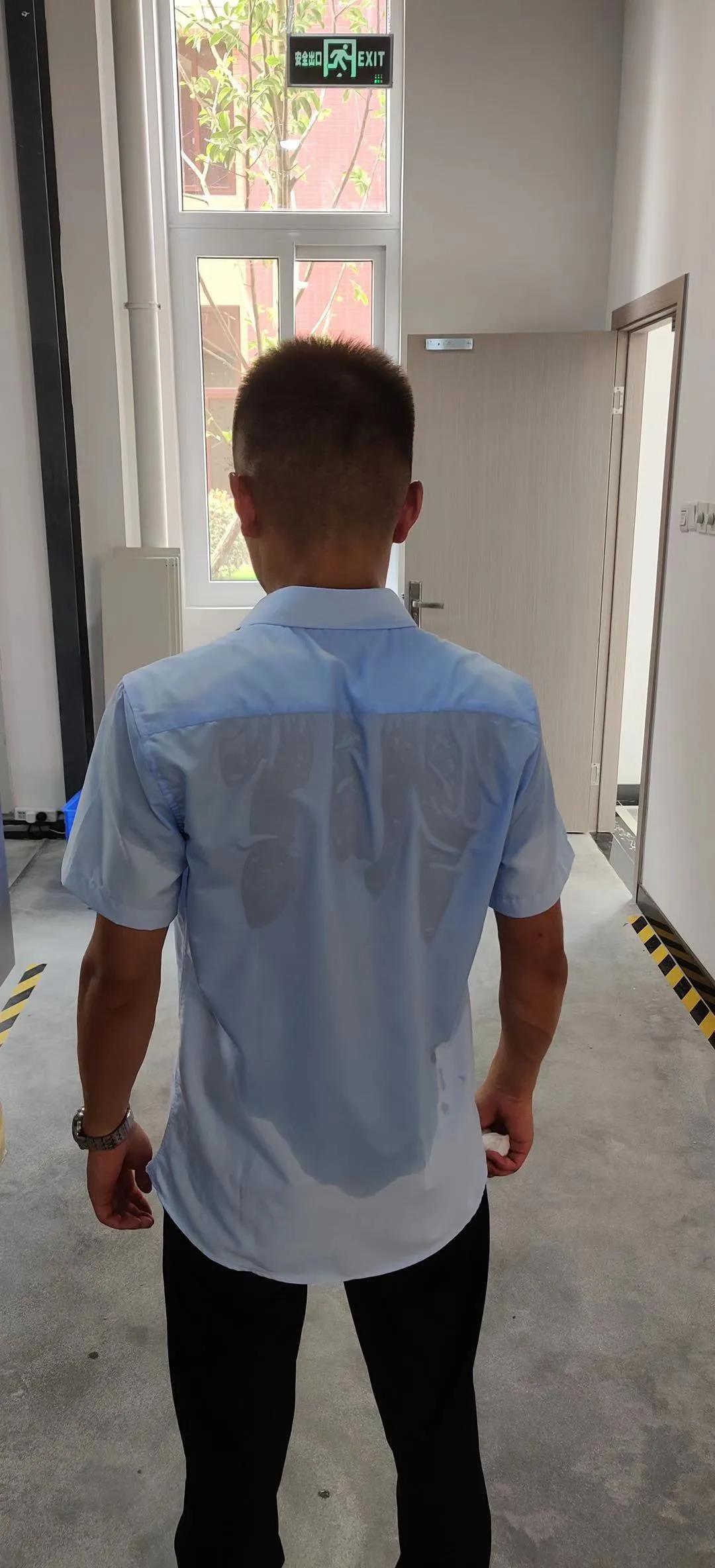 水思源——優(yōu)秀團(tuán)隊經(jīng)理“蓉姐”